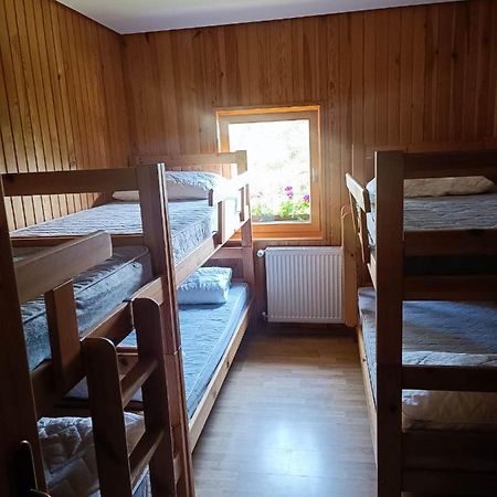 Valvasorjev Dom Pod Stolom Albergue Zirovnica Exterior foto
